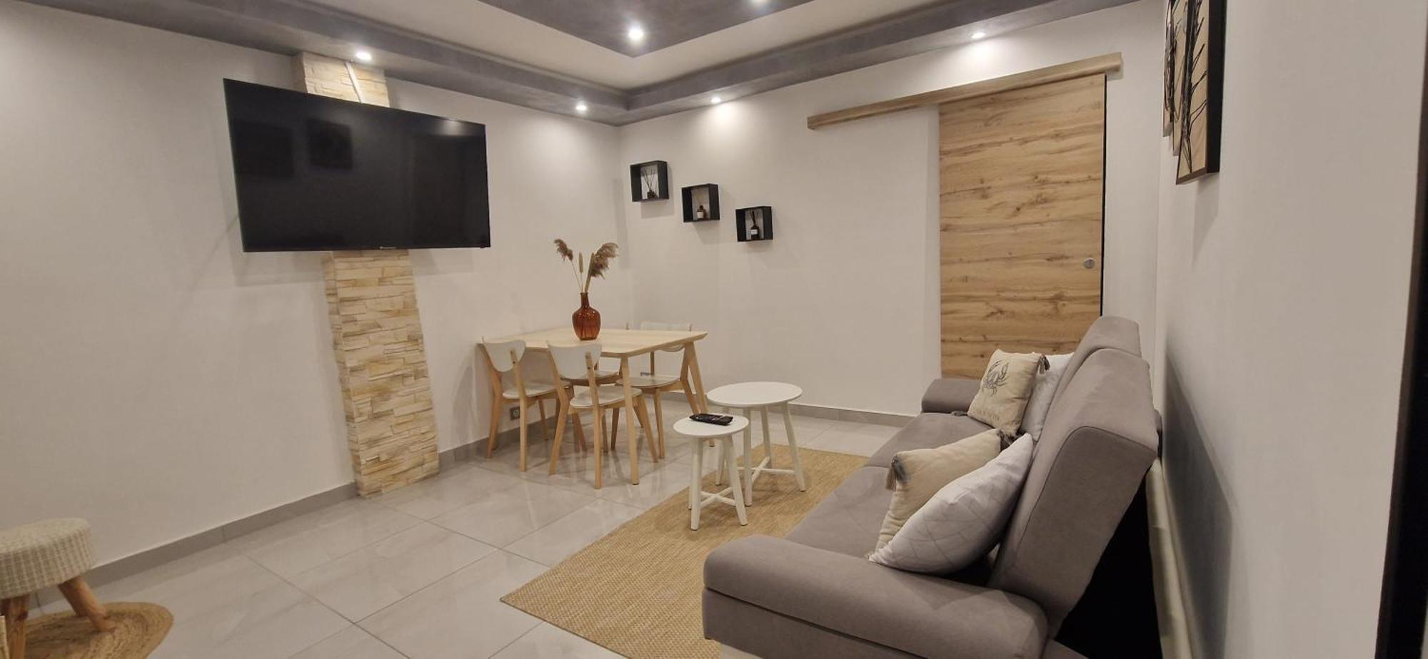Apt Moderne En Plein Centre-Ville Saint-Claude Exterior foto